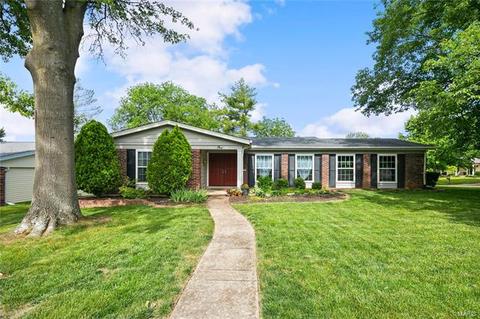 1 Sweet Mdws, Ballwin, MO 63011 photo 1