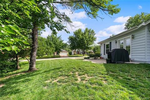 1 Sweet Mdws, Ballwin, MO 63011 photo 7