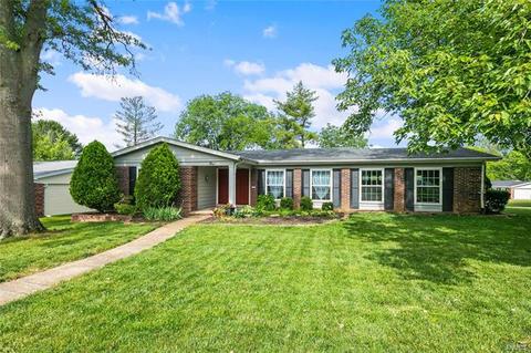 1 Sweet Mdws, Ballwin, MO 63011 photo 2