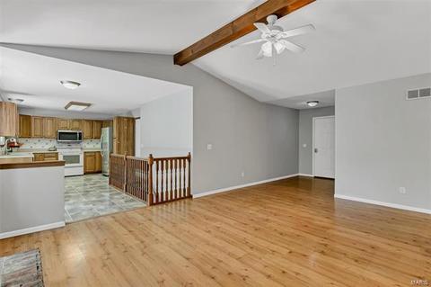 306 Birmingham Dr, O'fallon, MO 63366 photo 7