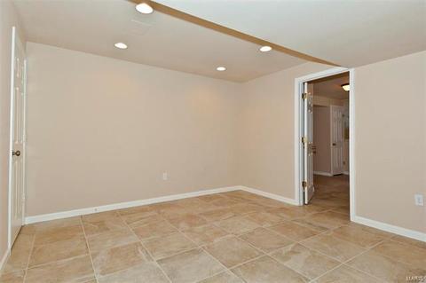 110 Lucerne Crossing Ct, Ballwin, MO 63011 photo 36