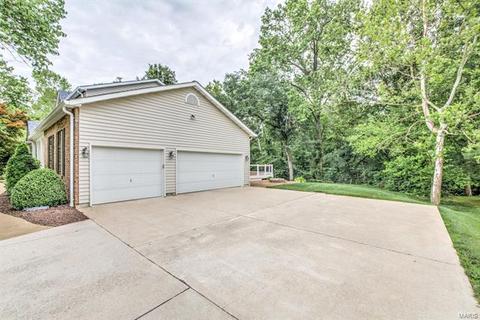 201 Ozark Meadows Dr, Weldon Spring, MO 63304 photo 11
