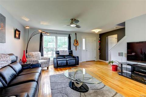 63 E Homefield Point Ct, O'fallon, MO 63366 photo 9
