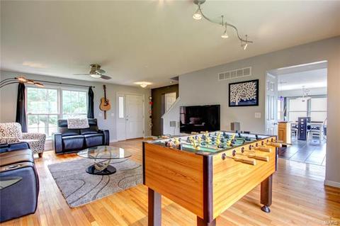 63 E Homefield Point Ct, O'fallon, MO 63366 photo 12