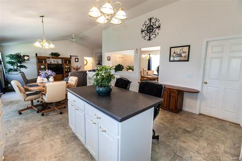 109 Grey Wolf Dr, O'fallon, MO 63366 photo 19