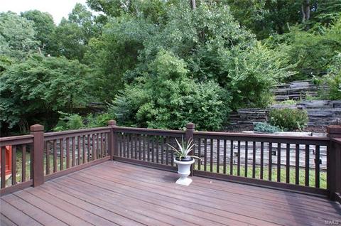 511 Elm Crossing Ct, Ballwin, MO 63021 photo 21