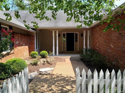 832 Dunraven Dr, Ballwin, MO 63021 photo 4