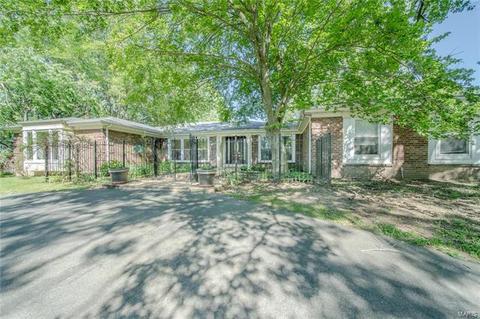 400 Nottingham Dr, Ballwin, MO 63011 photo 13