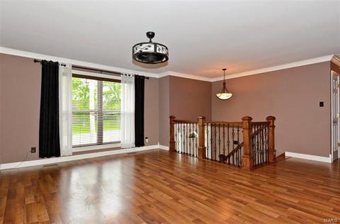 5001 Weber Rd, Saint Louis, MO 63123 photo 5