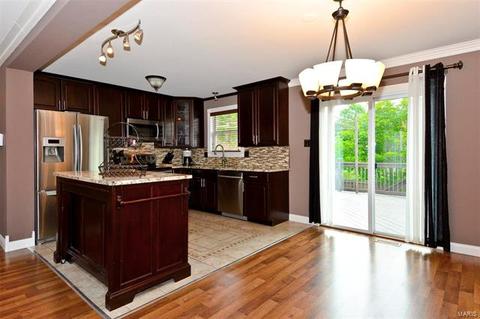 5001 Weber Rd, Saint Louis, MO 63123 photo 9