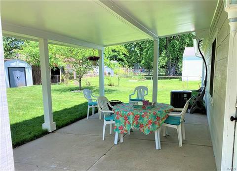 2503 Breezy Pt, O'fallon, MO 63368 photo 4