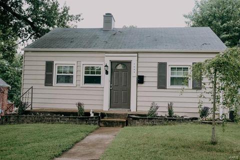 7083 Mardel Ave, Saint Louis, MO 63109 photo 1