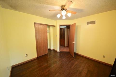 2565 Dunmore Cir, O'fallon, MO 63368 photo 12