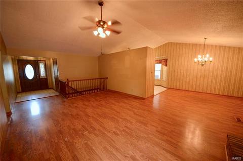 2565 Dunmore Cir, O'fallon, MO 63368 photo 7