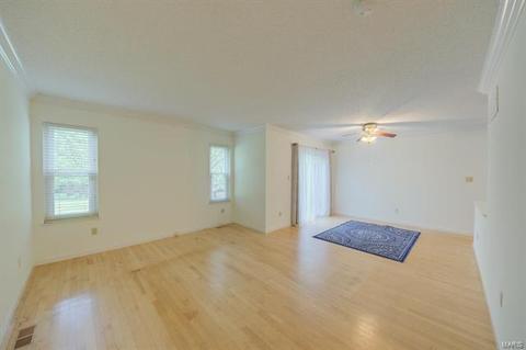 1420 Tahoe Vly, Ballwin, MO 63021 photo 5