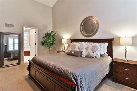 254 Dickens Farm Ln, Ballwin, MO 63021 photo 35