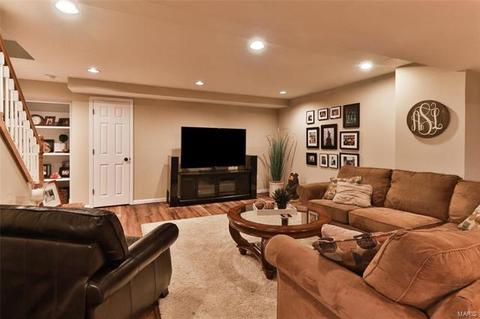 254 Dickens Farm Ln, Ballwin, MO 63021 photo 45
