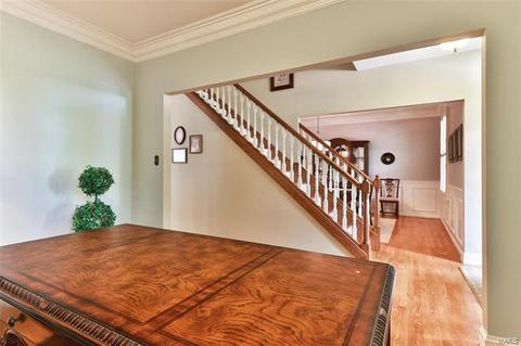 254 Dickens Farm Ln, Ballwin, MO 63021 photo 10