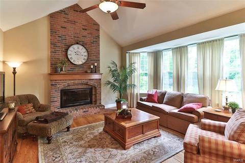 254 Dickens Farm Ln, Ballwin, MO 63021 photo 29
