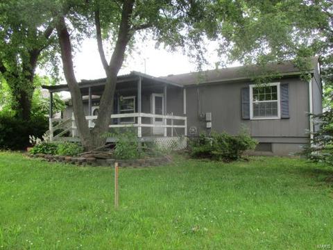 207 Bittersweet Dr, O'fallon, MO 63366 photo 14