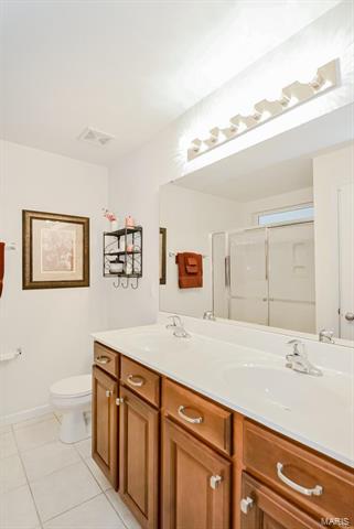 216 Belmonte Cir, O'fallon, MO 63368 photo 14