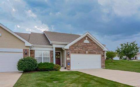 216 Belmonte Cir, O'fallon, MO 63368 photo 2