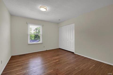 617 Forrester, Manchester, MO 63011 photo 14
