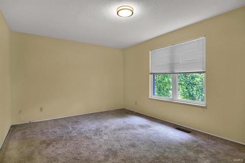 617 Forrester, Manchester, MO 63011 photo 17