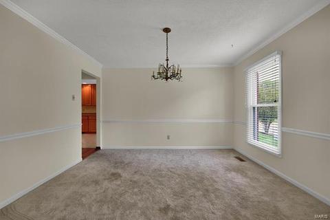 617 Forrester, Manchester, MO 63011 photo 4