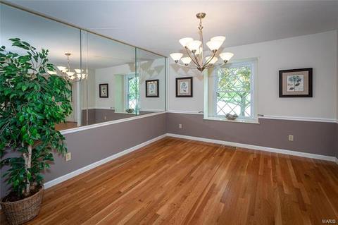 657 Woodhill Estates Dr, Ellisville, MO 63021 photo 5