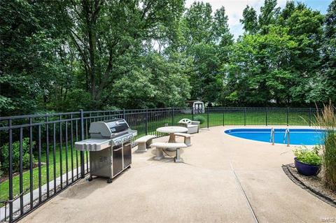 657 Woodhill Estates Dr, Ellisville, MO 63021 photo 27