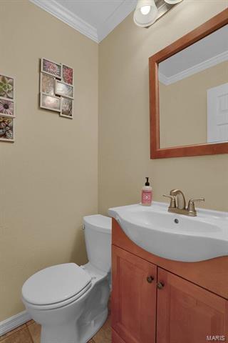1531 Carman Valley Dr, Ballwin, MO 63021 photo 13