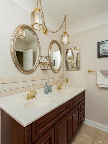 817 Clintwoode, Ballwin, MO 63021 photo 47
