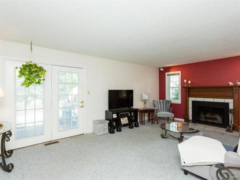 817 Clintwoode, Ballwin, MO 63021 photo 11
