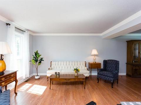 817 Clintwoode, Ballwin, MO 63021 photo 3