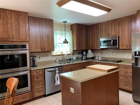 16 Moonstone Ct, O'fallon, MO 63366 photo 8
