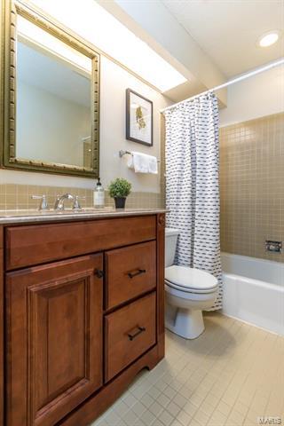 8 Nicolet Dr, Manchester, MO 63011 photo 17