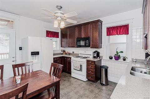 5213 Gresham Ave, Saint Louis, MO 63109 photo 3