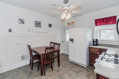 5213 Gresham Ave, Saint Louis, MO 63109 photo 8