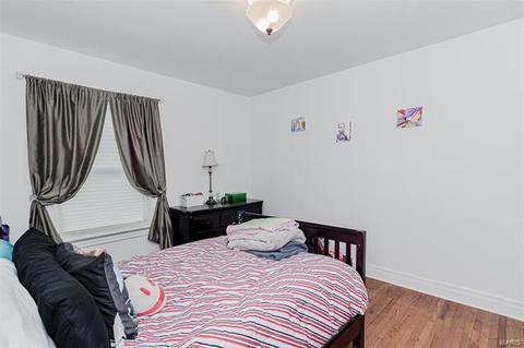 5213 Gresham Ave, Saint Louis, MO 63109 photo 10