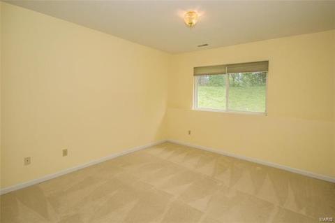 16053 Kerryton Place Dr, Ballwin, MO 63021 photo 24