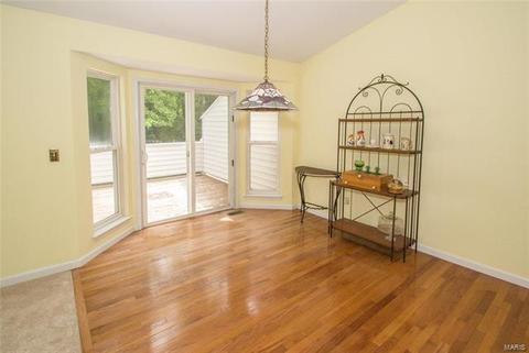 16053 Kerryton Place Dr, Ballwin, MO 63021 photo 10