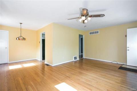 604 Nandale Ln, Manchester, MO 63021 photo 8