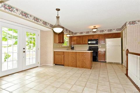 15 Dunmore Cir, O'fallon, MO 63368 photo 7