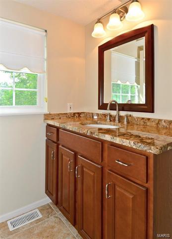 15 Dunmore Cir, O'fallon, MO 63368 photo 14