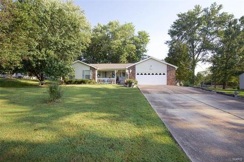 911 Parkway, Ballwin, MO 63011 photo 2
