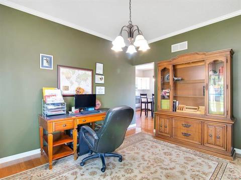 248 E Governor, Saint Charles, MO 63301 photo 5