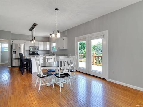 248 E Governor, Saint Charles, MO 63301 photo 11
