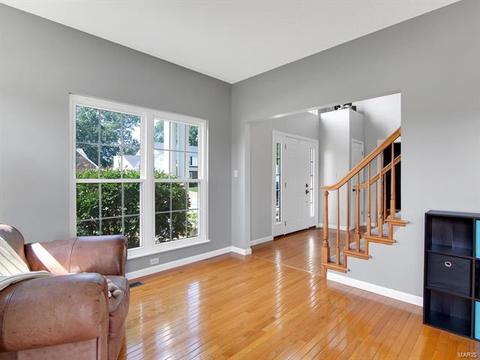 248 E Governor, Saint Charles, MO 63301 photo 7