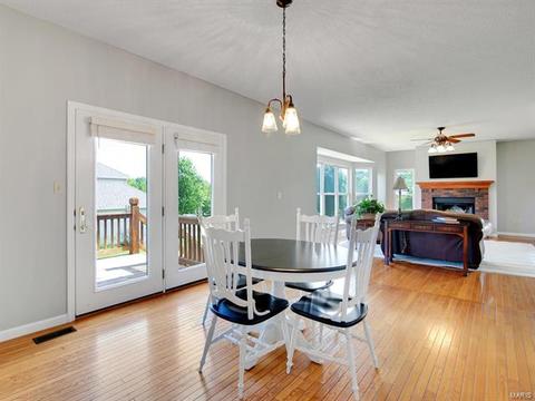 248 E Governor, Saint Charles, MO 63301 photo 15